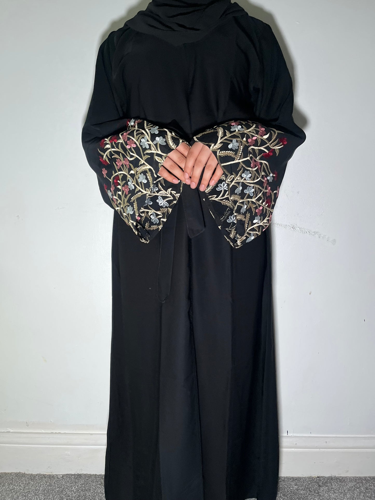 Yusra Abaya - 3 Piece Embroidered Open Abaya with Snap On Buttons for Women