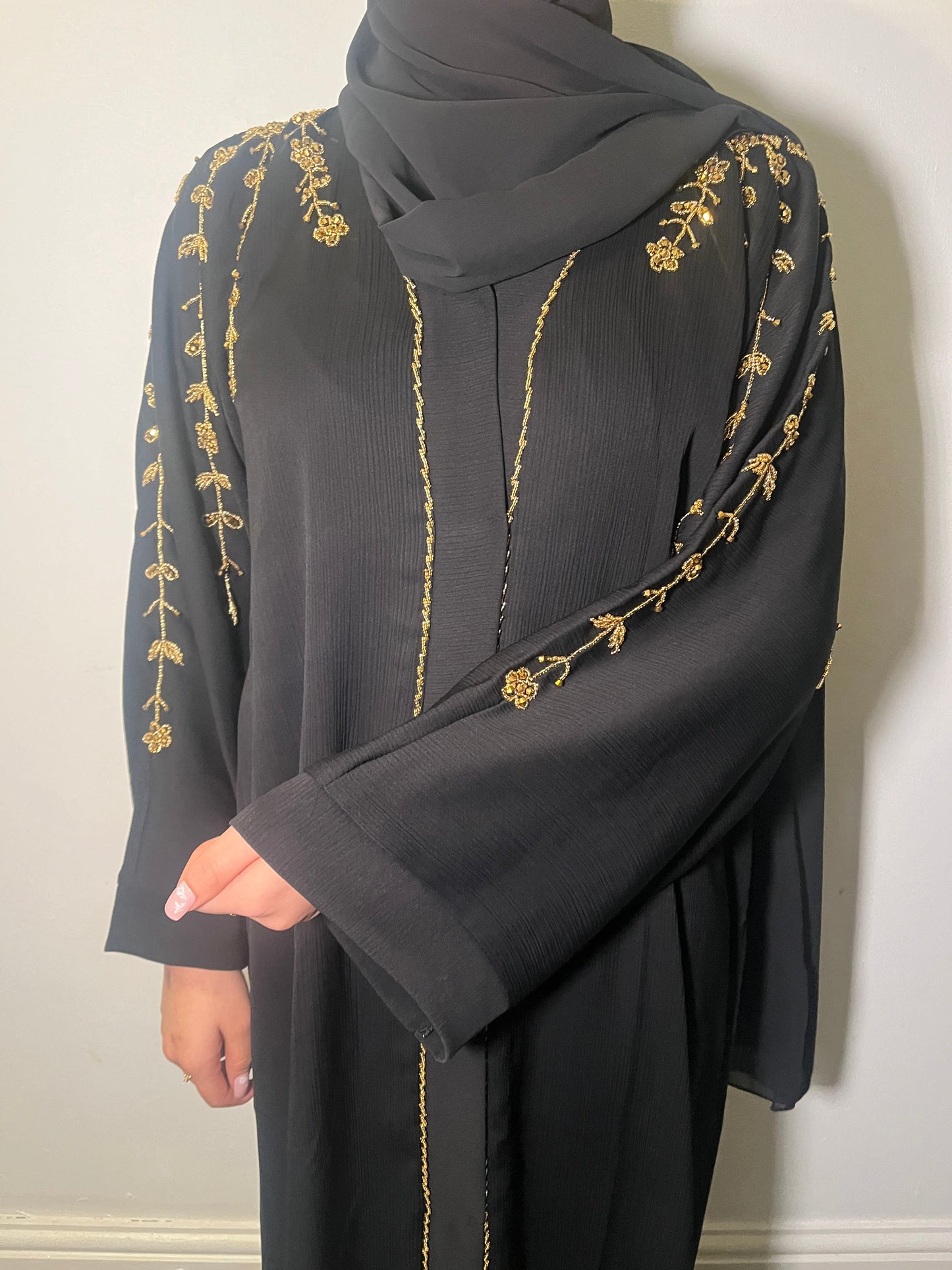 Rida Abaya with Embellishments on shoulders, sleeves and back