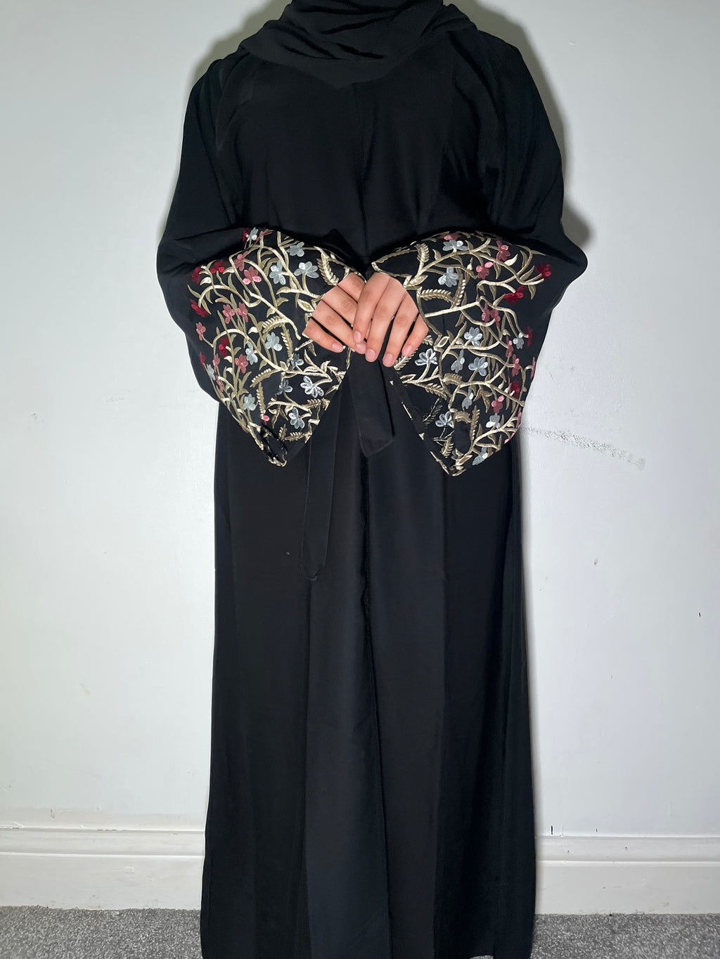 Yusra Abaya - 3 Piece Embroidered Open Abaya with Snap On Buttons for Women