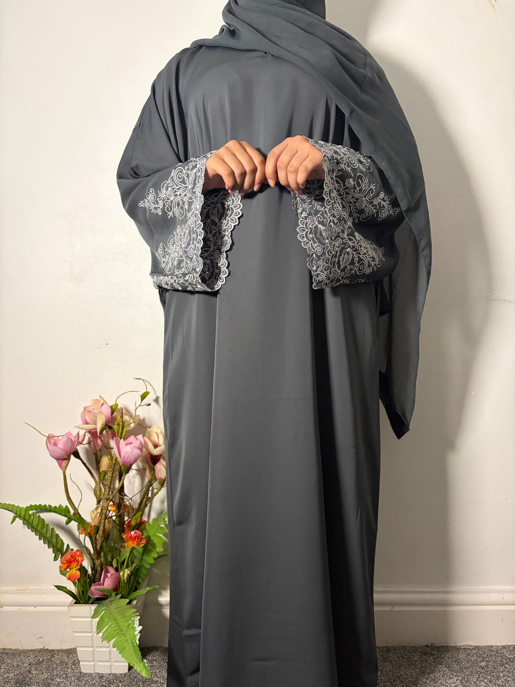 Fatima Abaya