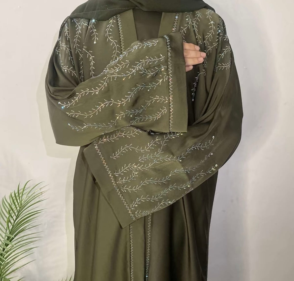 Marwa Abaya In Midnight - Olive