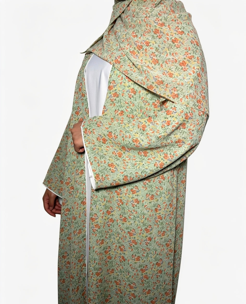 Aliyah Abaya