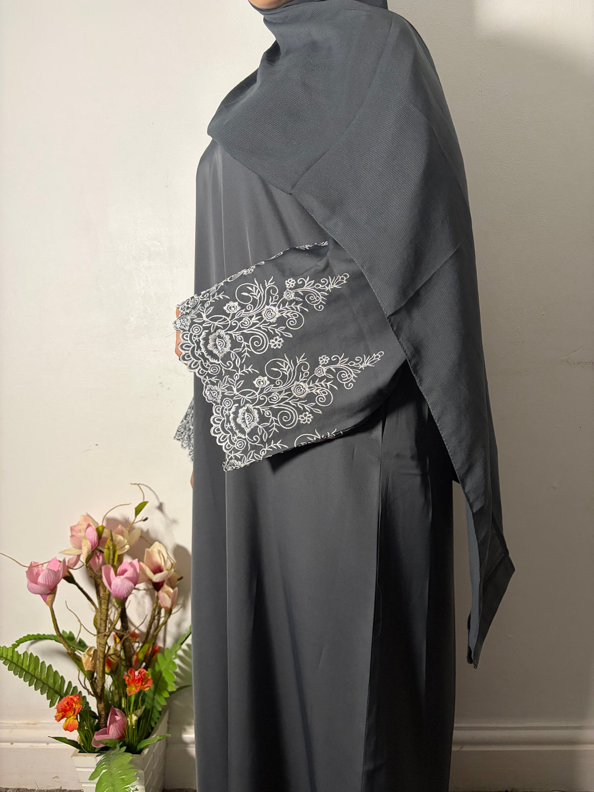 Fatima Abaya