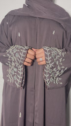 Inara Abaya