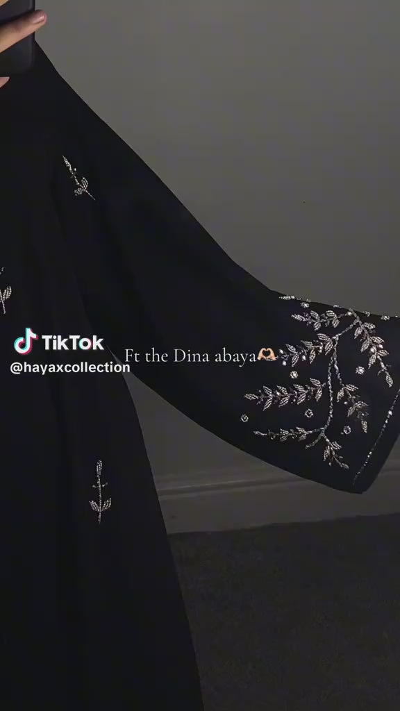 Dina Abaya
