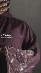 Haniya Abaya