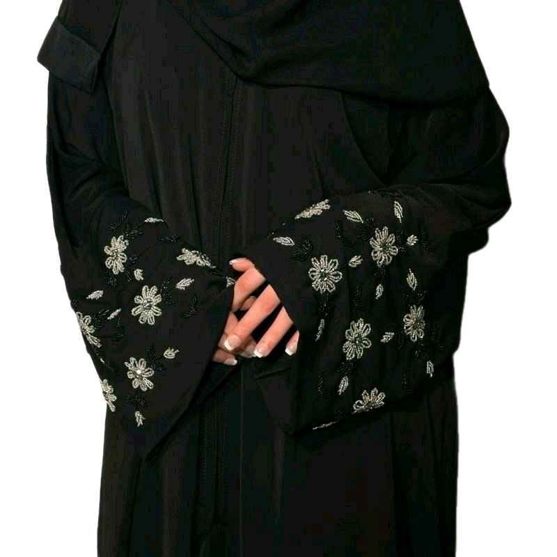 Zahra Abaya with Flower Embellishment Pink- Black